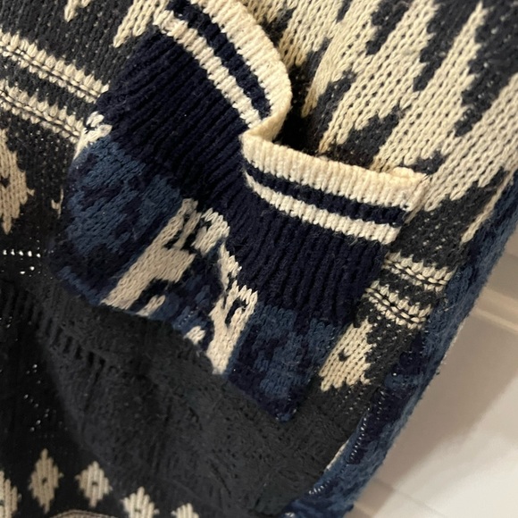 Long knit cardigan - Picture 3 of 5